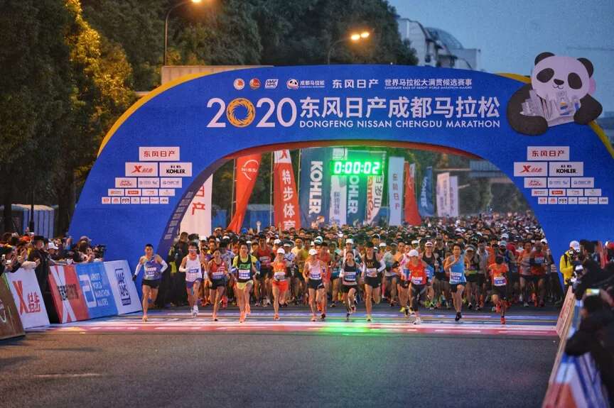 成路悦动团成马先遣队完赛凯旋