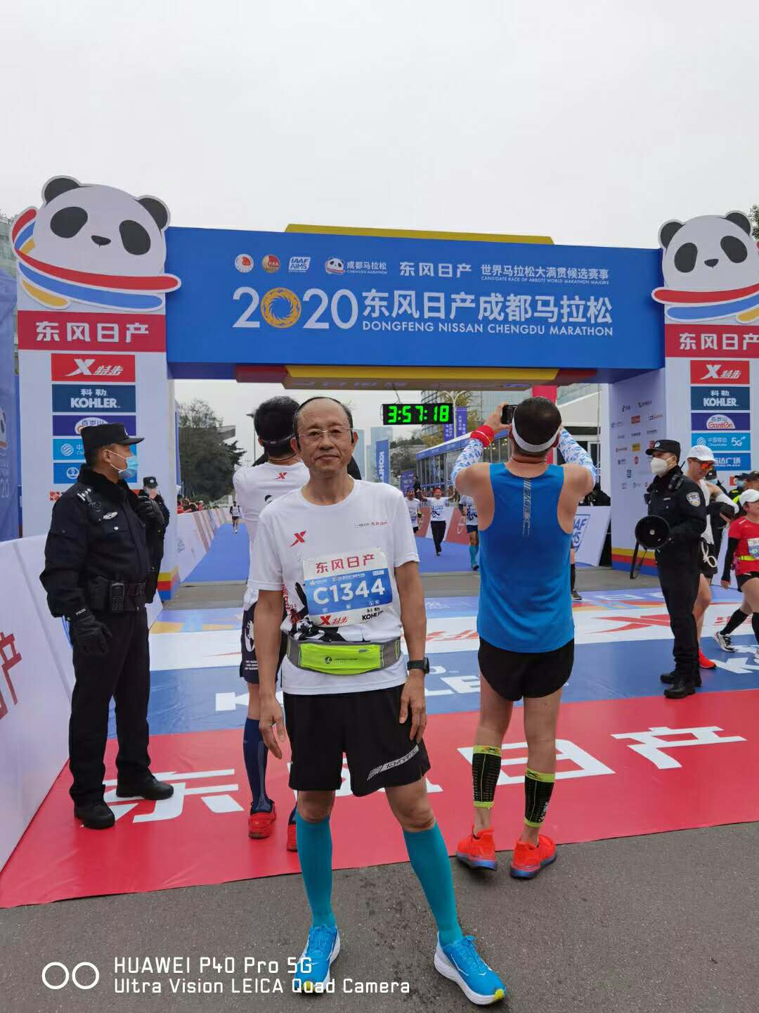 成路悦动团成马先遣队完赛凯旋